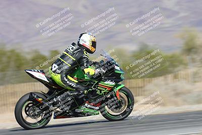 media/Dec-04-2025-Racers Edge (Thu) [[5ebc9f124d]]/3-B Group/5-Session 2 Turn 2 inside Speed Pans/